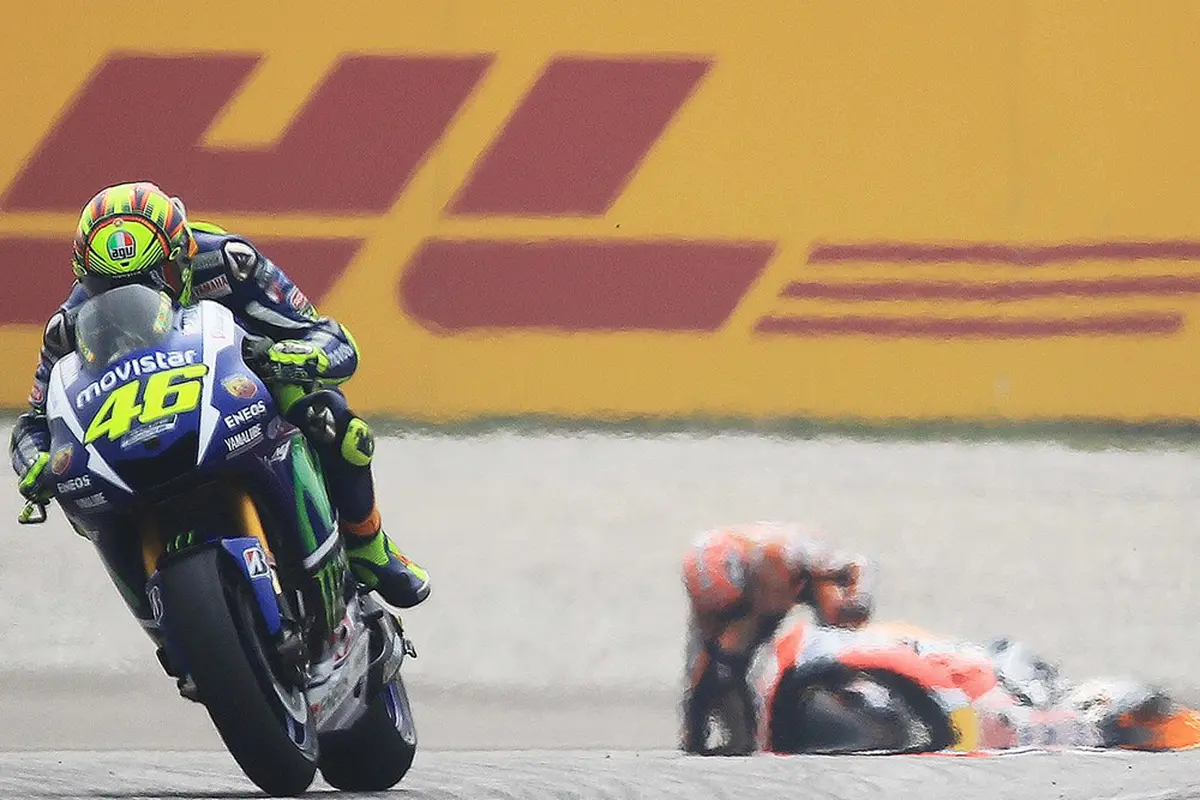 Insiden Valentino Rossi dengan Marc Marquez di Sirkuit Sepang (Liputan6)