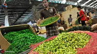 Harga Cabai Rawit, Tomat, Bawang Bombay Naik Karena Musim Hujan
