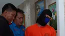 Pesinetron Eza Gionino ditangkap oleh pihak berwajib atas dugaan tindak pidana penyalahgunaan narkotika golongan I jenis sabu.  (Deki Prayoga/Bintang.com)
