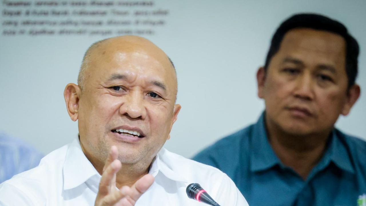 Menteri Koperasi dan UKM Teten Masduki dalam Konferensi Pers Refleksi 2023 & Outlook 2024, Kamis (21/12/2023), di gedung Smesco, Jakarta. (Dok KemenkopUKM)