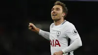 4. Christian Eriksen (Tottenham Hotspur) - Gelandang Kiri.(AFP/Adrian Dennis)