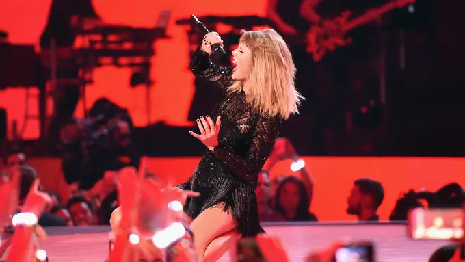 [Bintang] 5 Bocoran Album Baru Taylor Swift, Reputation