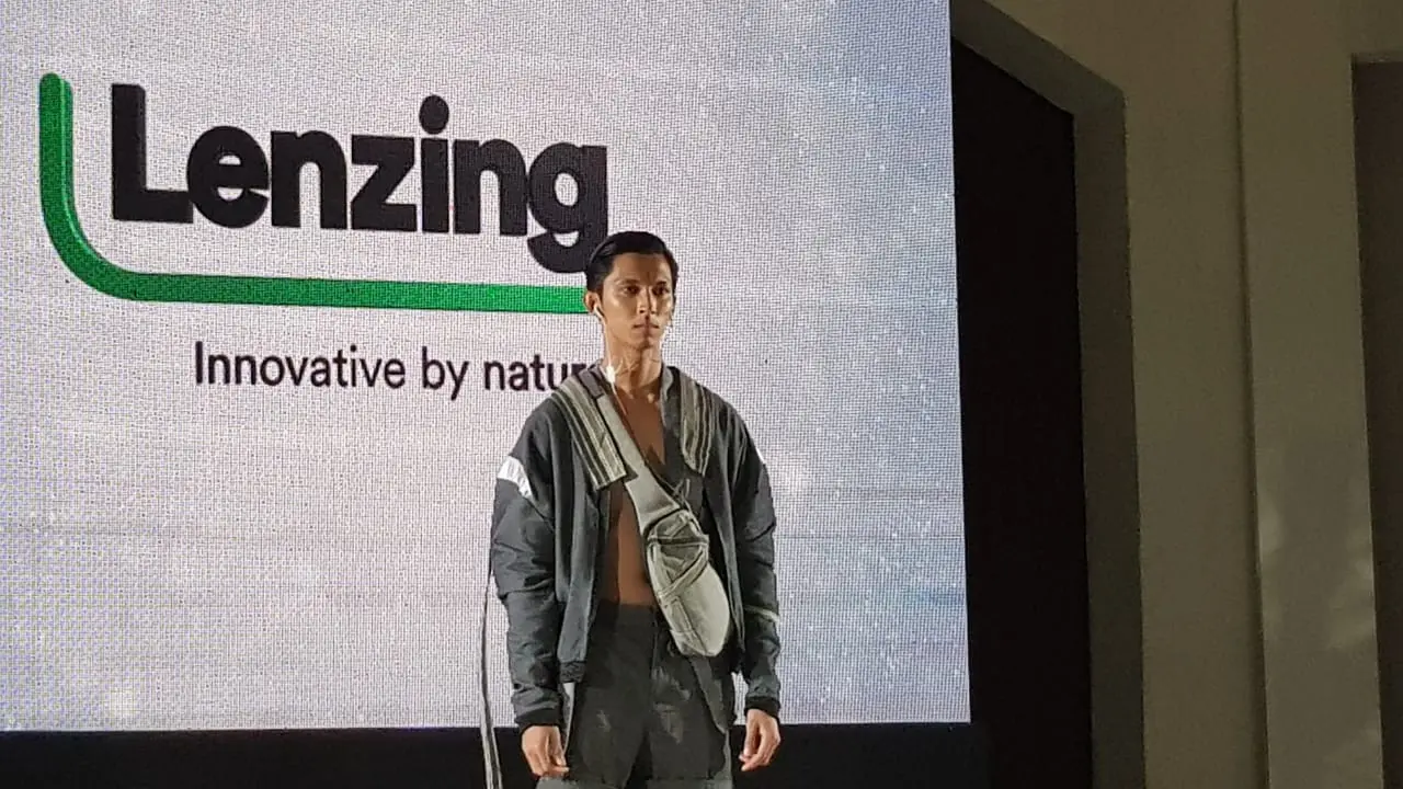 Penggunaan Bahan Alami dan Kesejahteraan Pekerja Jadi Revolusi Fashion Indonesia