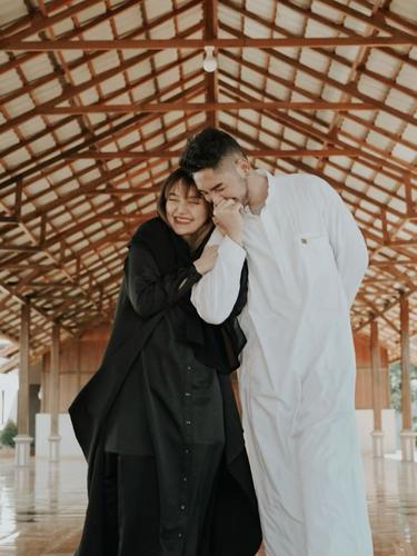 Setahun Menikah Siti Badriah Rumah Tanggaku Tetap Rasa Pacaran News Entertainment Fimela Com