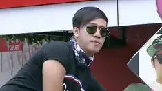 Repvblik membawakan lagu Selimut Tetangga dalam acara Inbox SCTV (26/02/2014)