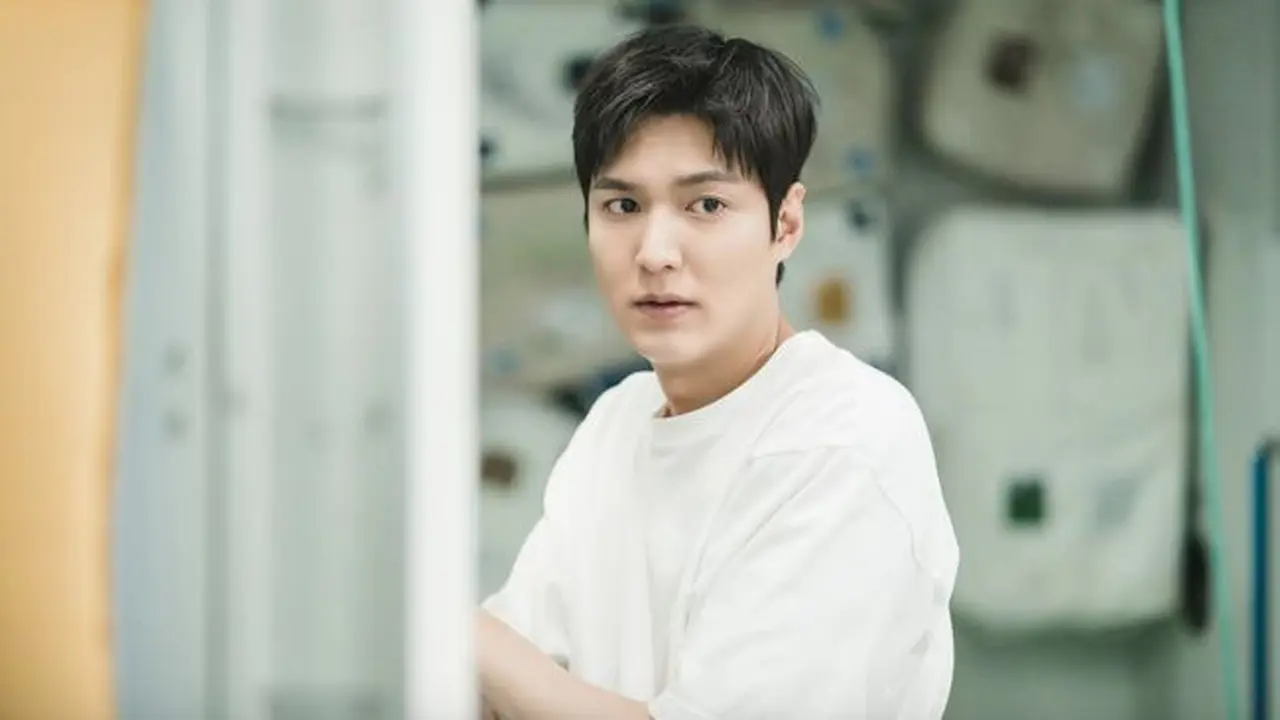 Lee Min Ho di Drakor When The Star Gossip (instagram/tvn_drama).