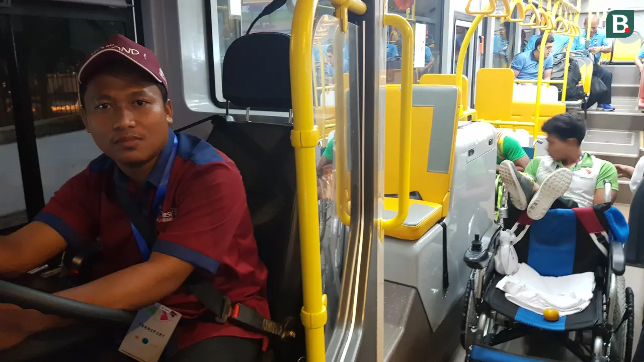 Shuttle Bus Atlet Asian Para Games 2018