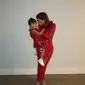 Kylie Jenner dan Stormi (dok. Instagram @kyliejenner/https://www.instagram.com/p/CJO00gYnDMD/)