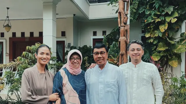 Aulia Sarah dan Adityar Zulhyandra