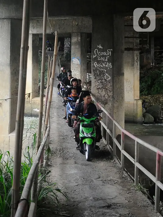 Jalur-jalur alternatif itu dapat dimanfaatkan oleh para wisatawan yang akan menuju Puncak Bogor. (merdeka.com/Arie Basuki)