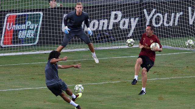 Intip Pemain Arsenal Latihan Jelang Lawan PSG di ICC 2018