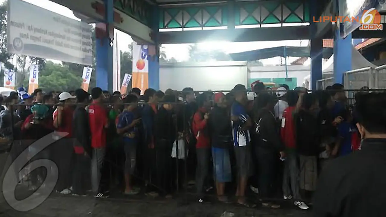 penonton-psis-140214c.jpg