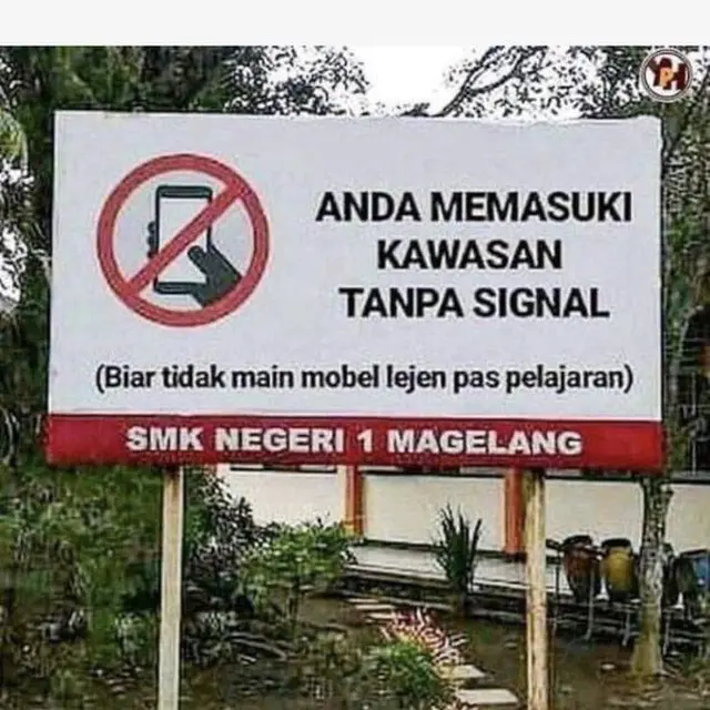 6 Spanduk di Sekolah Berisi Larangan Ini Kocak, Bikin Siswa Tepuk Jidat