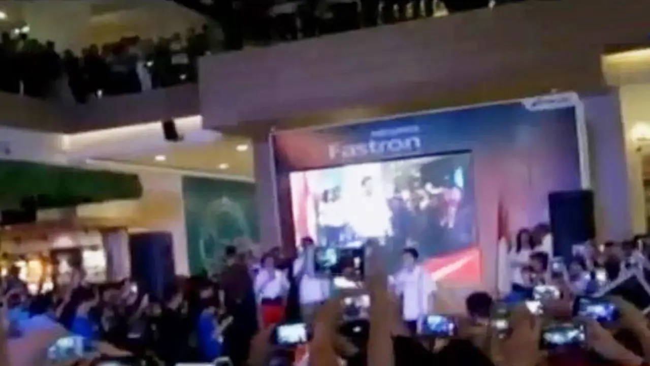 Ahok Marahi Repoter Asing hingga Rio Haryanto Ketemu Fans