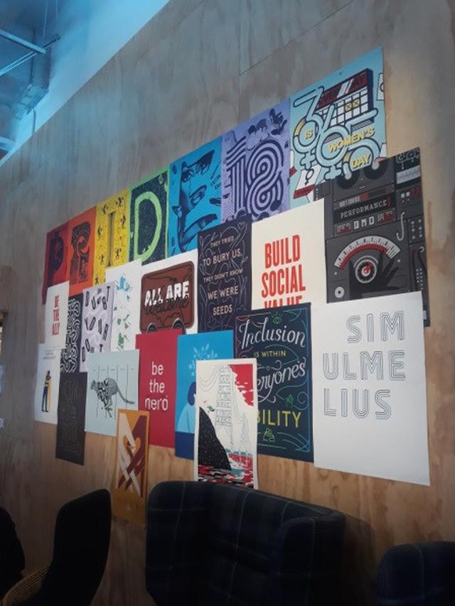 Kantor baru Facebook di Singapura (foto: Camelia)