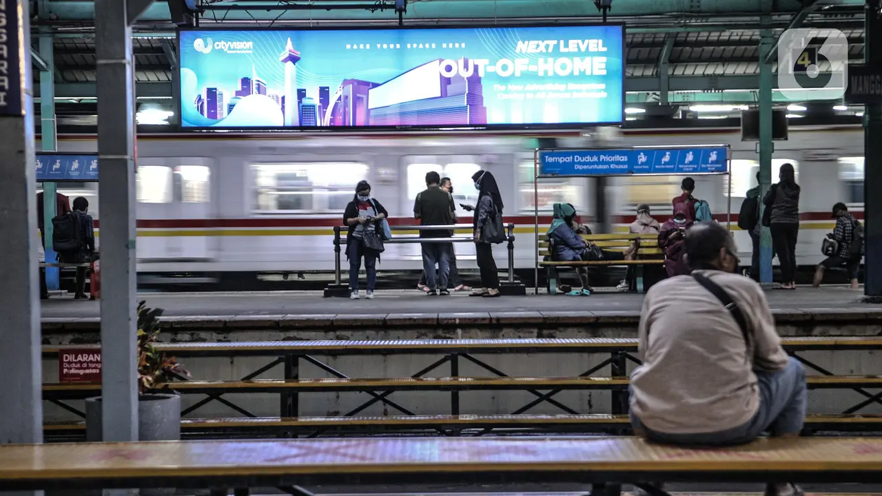 Pembatasan Jam Operasional KRL Selama PSBB Ketat Jakarta