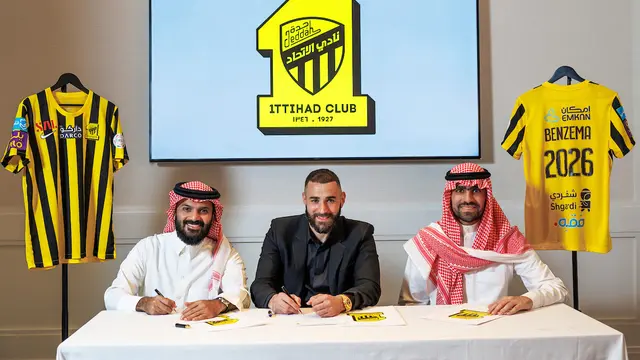 Karim Benzema Resmi Gabung Al Ittihad, Dapat Gaji Rp 3,1 Triliun