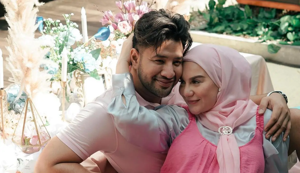 "Terima kasih untuk semua yang selalu menguatkanku. Ya, aku harus kuat. Aku harus kuat untukku dan anak-anakku." lanjut Irish Bella. [Instagram/_irishbella_]