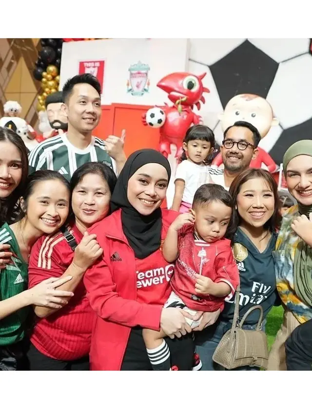 10 Potret Artis di Pesta Ultah Anak Lesti Kejora dan Rizky Billar, Bertabur Bintang