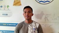 Penjaga gawang Persib Bandung, Teja Paku Alam. (Erwin Snaz/Bola.com)