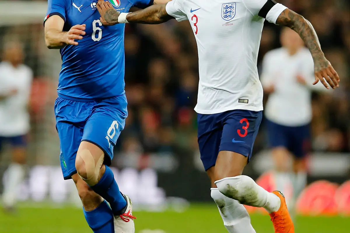 Italia Tahan Inggris di Stadion Wembley