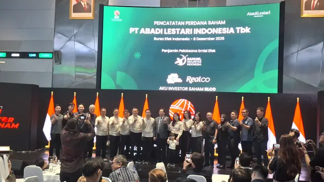 Pencatatan saham perdana PT Abadi Lestari Indonesia Tbk (RLCO), di Main Hall BEI, Jakarta, Senin (8/12/2025). (Foto: Liputan6.com/Arief RH)