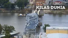 Hingga kini setidaknya 35 tewas akibat Badai Matthew di Carolina. Sementara di Arkansas, jembatan tua yang sudah diledakkan, akhirnya roboh sehari kemudian. 