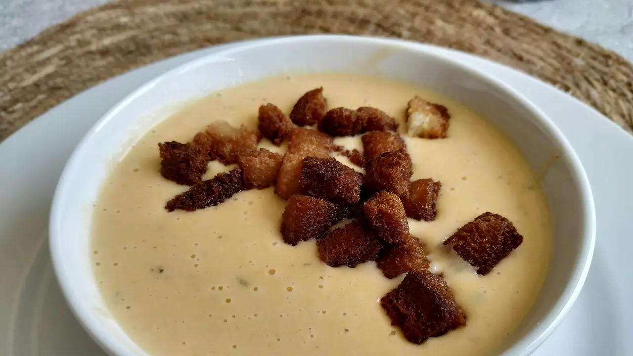 Crouton di Atas Sup