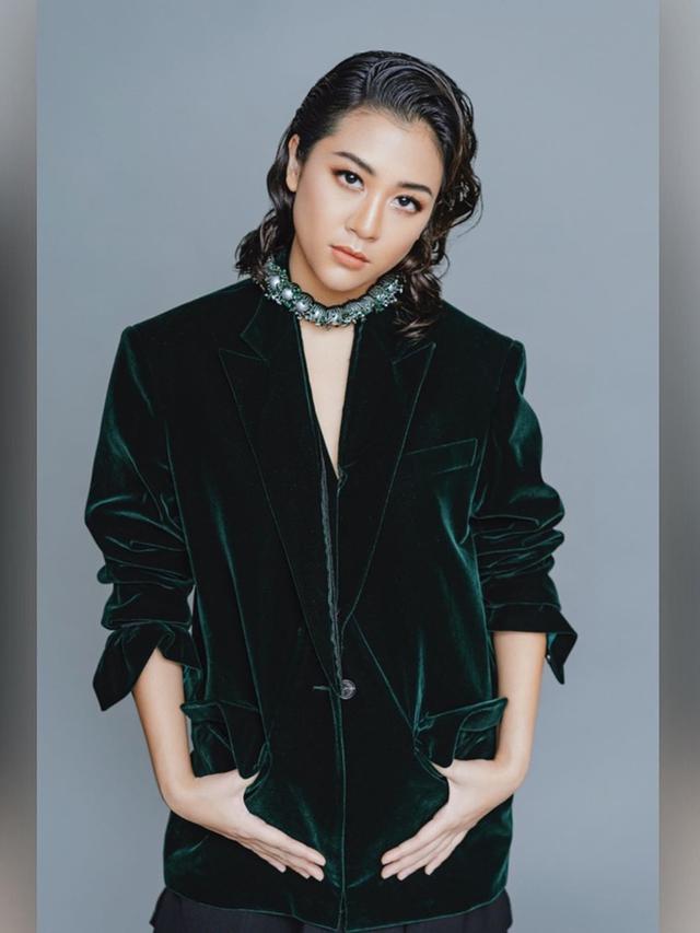 Gaya Rambut Sebahu Sherina Munaf