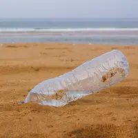 Ilustrasi plastik (Foto: Unsplash)