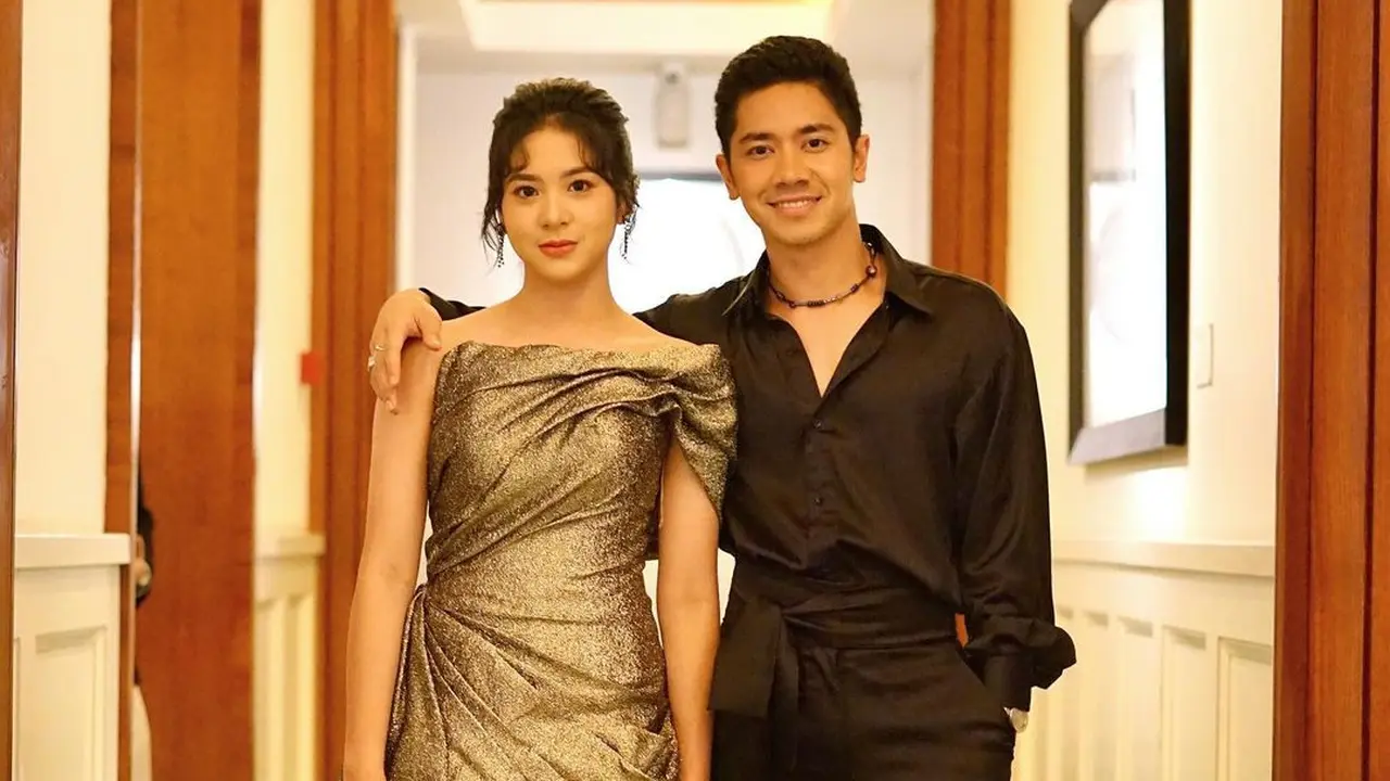 Emir Mahira dan Zee JKT48. (Foto: Dok. Instagram @mahiraemir)