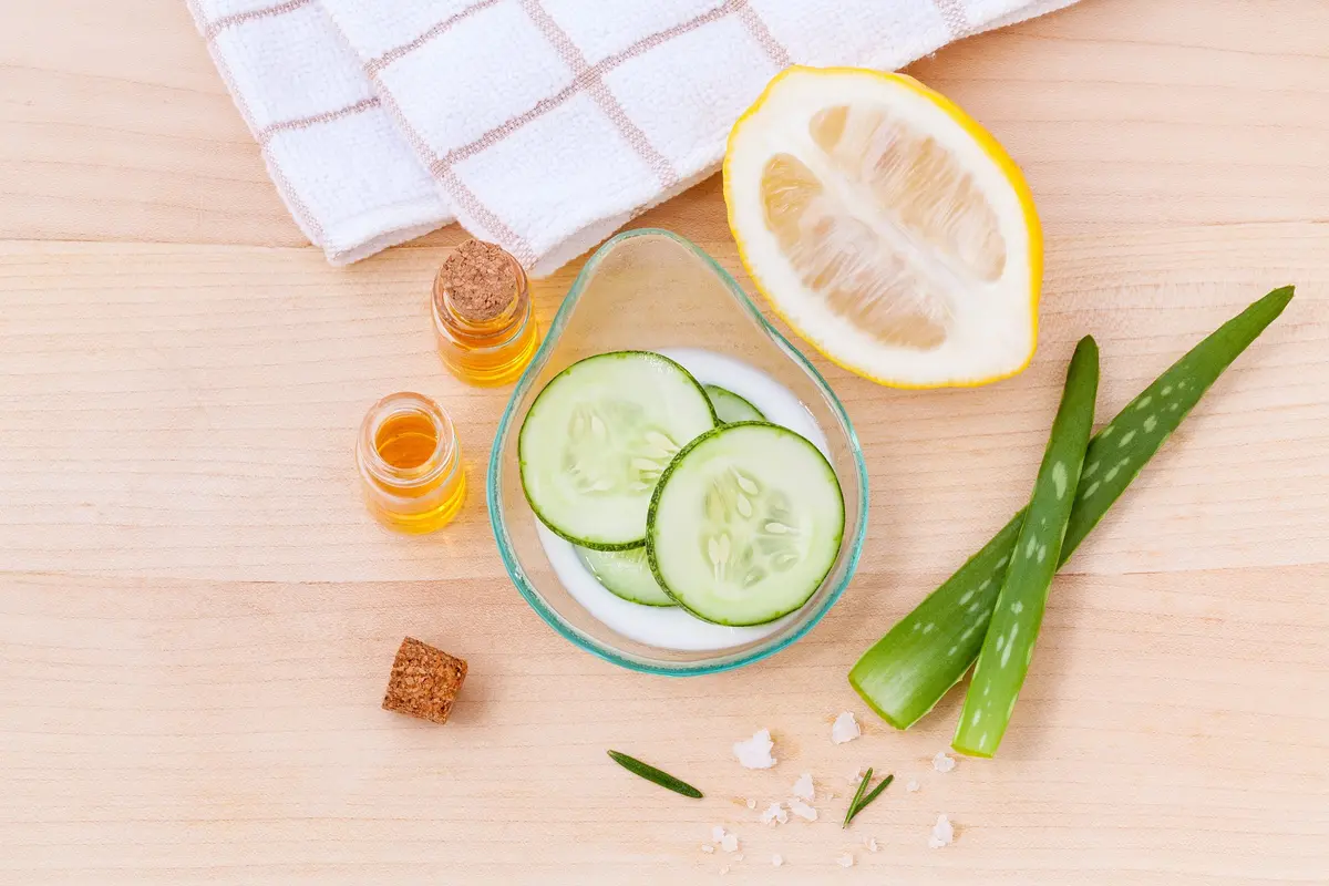 5 Masker alami populer beserta manfaatnya, sudah coba yang mana?