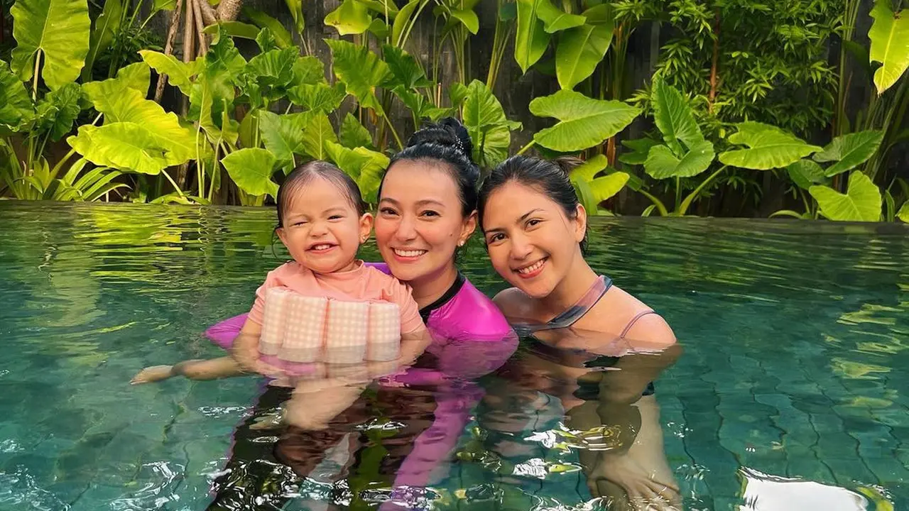 Asmirandah dan Chloe