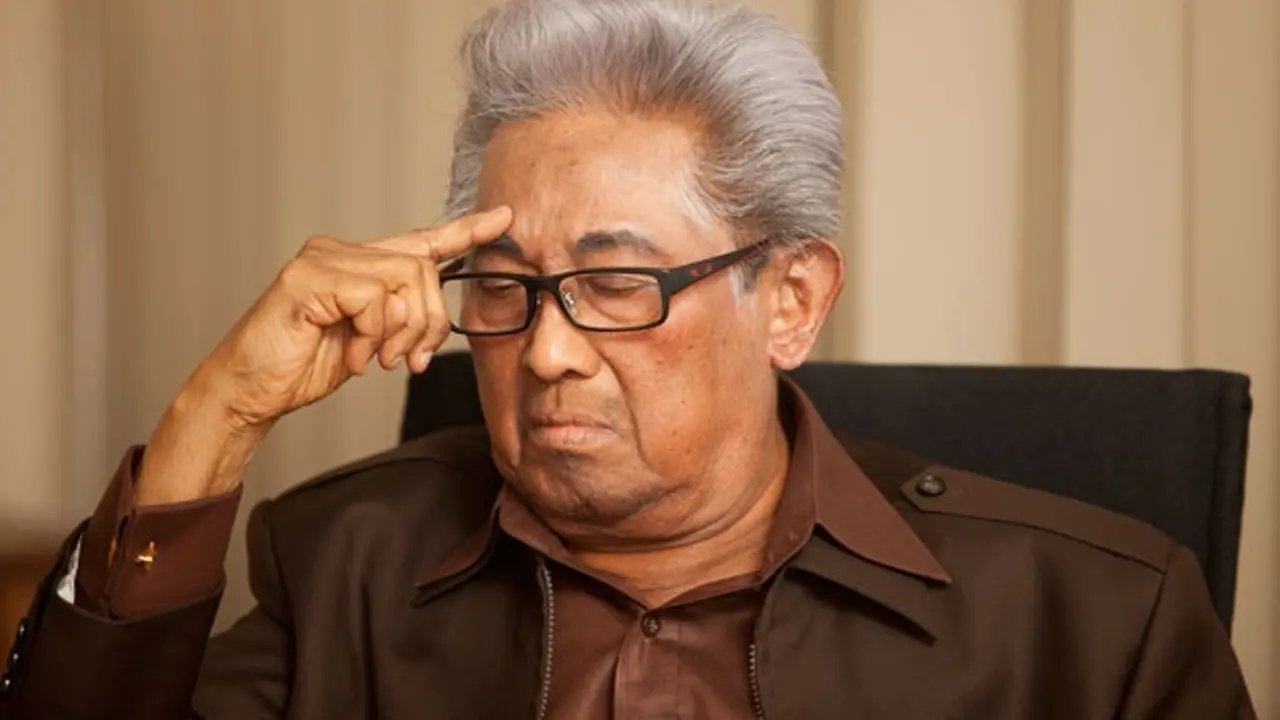 8 Pekerjaan Ini Pernah Adnan Buyung Nasution Jalani