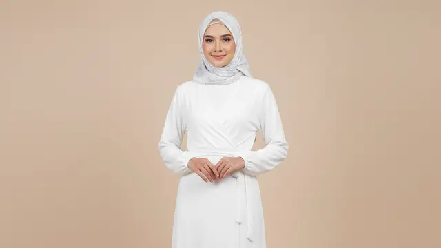 Model Baju Nuansa Putih Clean dan Classy untuk Sungkeman. AI
