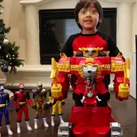 Anak berusia enam tahun ini punya penghasilan lebih dari Rp 100 miliar pertahun. (Sumber Foto: Instagram/ryantoysreview)