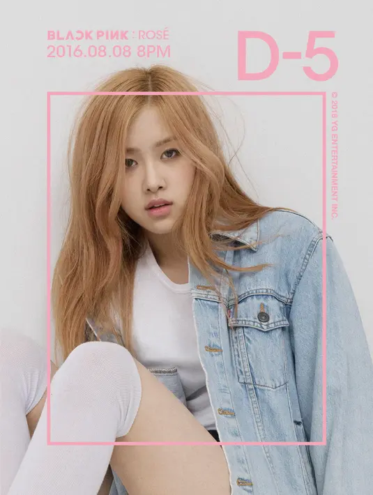 Namun siapa yang menyangka jika pemilik nama Roseanne Park ini mengaku tidak pengalaman dalam hal asmara. Pasalnya saat jadi trainee, ia menghabiskan waktu untuk latihan vokal dan koreografi. (Foto: Soompi.com)