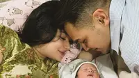 6 Potret Asmirandah Melahirkan, Dikecup Jonas Rivanno Sebelum Jalani Bedah Cesar di Rumah Sakit