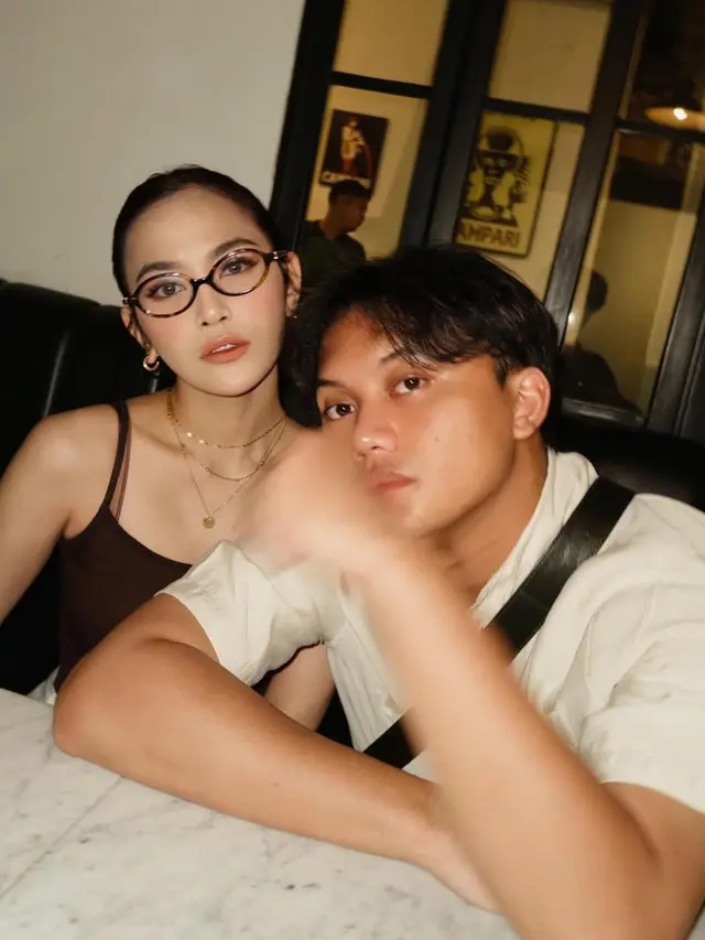 OOTD Mahalini saat Pulang Kampung ke Bali. (@mahaliniraharja)