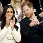 Pangeran Harry dan Meghan Markle menghadiri Invictus Games di The Hague, Minggu, 17 April 2022. (dok. Sem van der Wal / ANP / AFP)