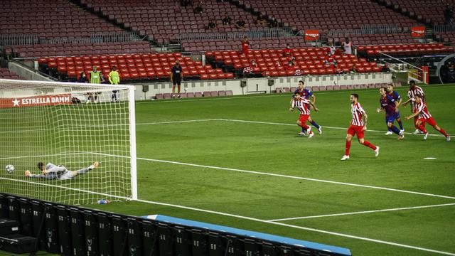 FOTO: Atletico Madrid Tahan Imbang Barcelona di Camp Nou