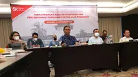 Anggota Dewan Komisioner OJK bidang Edukasi dan Perlindungan Konsumen, Tirta Segara, dalam media gathering di Bandung, Sabtu -Minggu (5/12/2021).