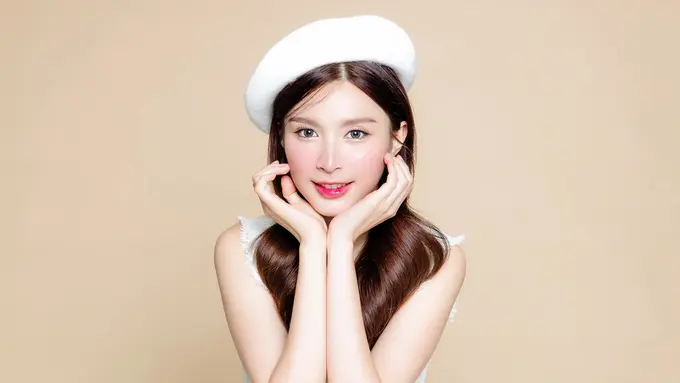 Intip Rahasia Look Fresh ala DA7, Parfum dan Lip Tint Favorit Ini Layak Dicoba