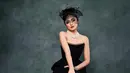 <p>Ya, baru-baru ini dia berkesempatan menjalani pemotretan bersama fotografer terkenal, Rio Motret. Dalam kesempatan itu dia tampil elegan. (Foto: Instagram/ riomotret)</p>