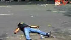 Pemerintah Thailand mengatakan keberhasilannya dalam operasi militer menumpas demonstran Kaus Merah. Beberapa pemimpin Kaus Merah juga telah melarikan diri dari area protes. 