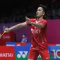 Tunggal putra Indonesia Anthony Sinisuka Ginting harus mengakui keunggulan juniornya Chico Aura Dwi Wardoyo di perempat final Malaysia Masters 2022. Ginting kalah 21-11, 16-21, dan 17-21 di Axiata Arena, Kuala Lumpur, Jumat (8/7). (foto: PBSI)