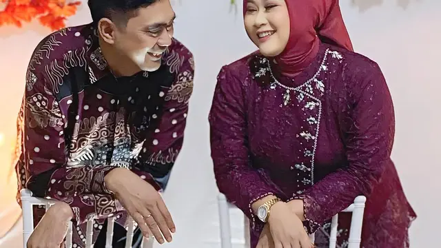 Shelvie Hana Mantan Daus Mini Lamaran