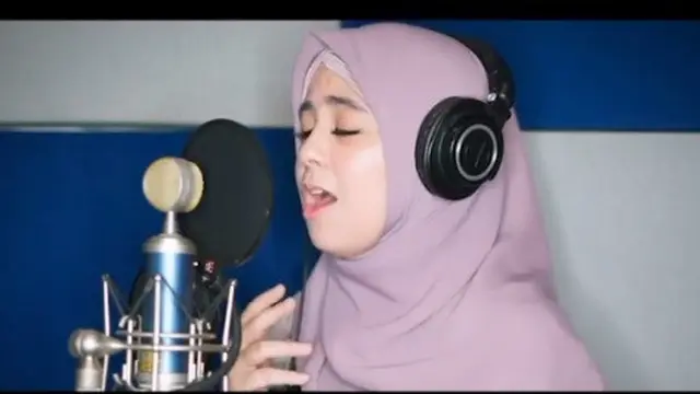 8 Potret Artis Cover Lagu Tanpa Batas Waktu, Terbaru Budi Doremi