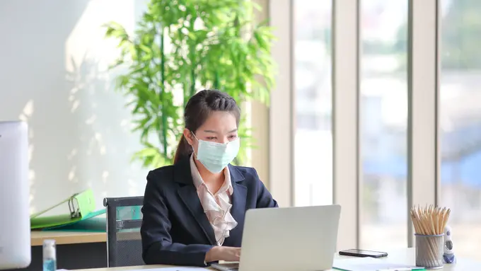 Aman Saat Kembali Bekerja di Kantor, Waspada dan Siapkan Perlindungan Diri Maksimal