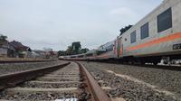 Kereta Api (KA) Pangrango relasi Bogor-Sukabumi akan kembali beroperasi mulai Minggu 10 April 2022. (Liputan6.com/Achmad Sudarno)